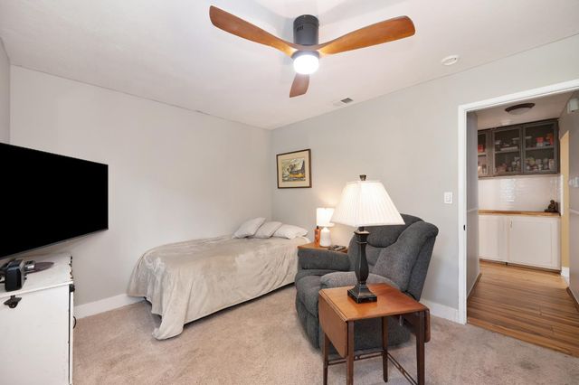 3175 Swallows Nest Dr, Sacramento, CA 95833