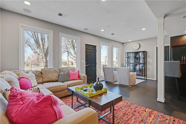 17840 Garnett Street, Overland Park, KS 66221