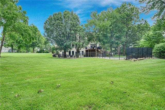 17840 Garnett Street, Overland Park, KS 66221