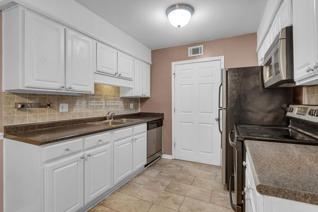 1402 Camp Road 7a, Charleston, SC 29412