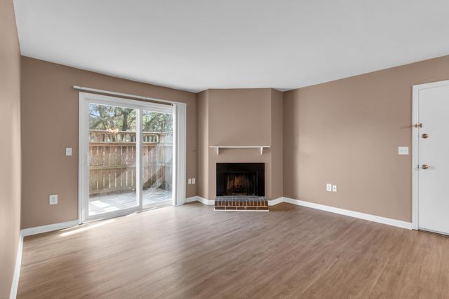 1402 Camp Road 7a, Charleston, SC 29412