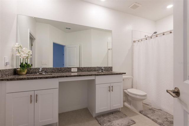 10807 E FORT WHITE COURT, Tampa, FL 33647