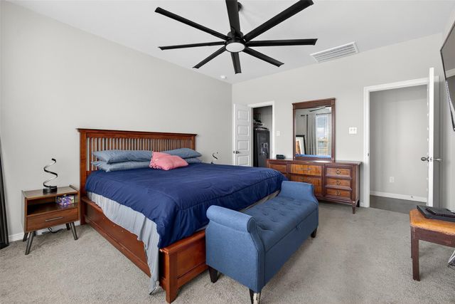 186 Lucky Manor Lane, La Porte, TX 77571