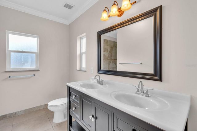124 TUCKER AVENUE, Sarasota, FL 34232