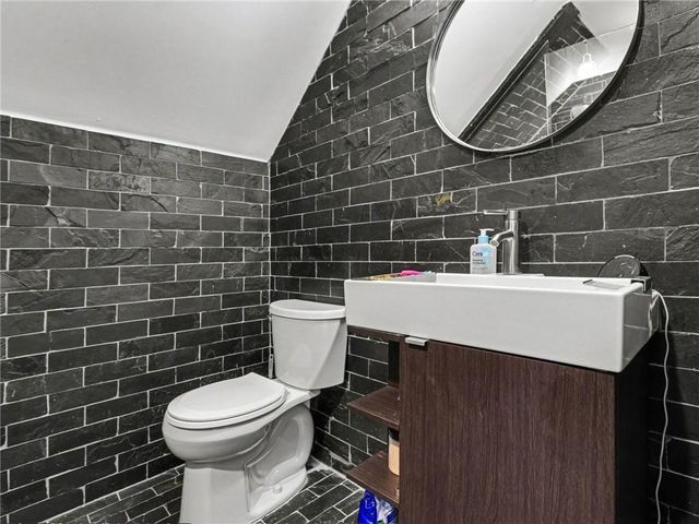 88 Richardson SE Street, Atlanta, GA 30312