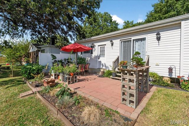 3228 Lin Tel Road, St Louis, MO 63125