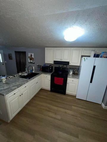 2003 Centerville Road, West Liberty, KY 41472