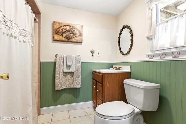 80 N Hope Chapel Road, Jackson, NJ 08527