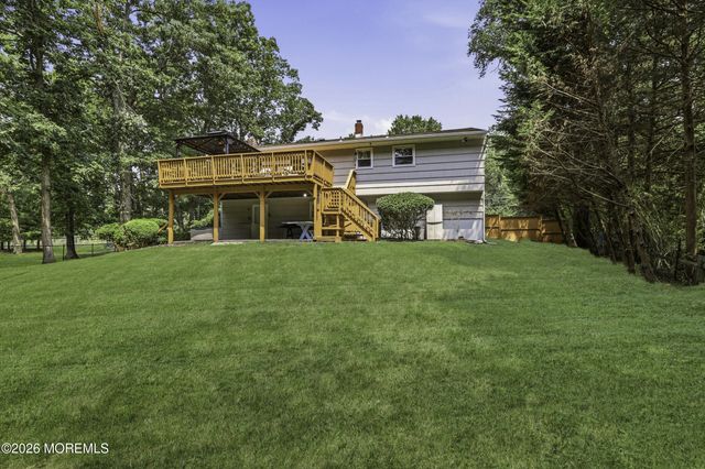 80 N Hope Chapel Road, Jackson, NJ 08527