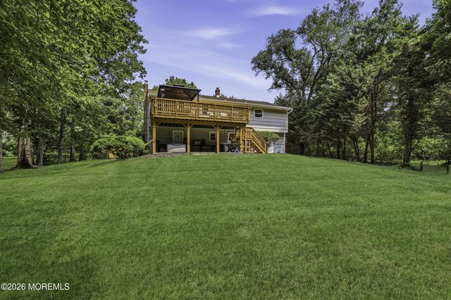80 N Hope Chapel Road, Jackson, NJ 08527