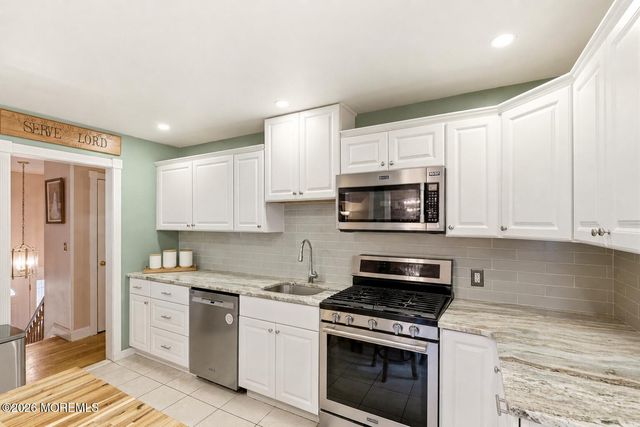 80 N Hope Chapel Road, Jackson, NJ 08527