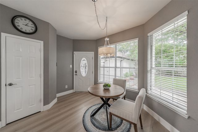 509 Aurora Drive, Euless, TX 76039