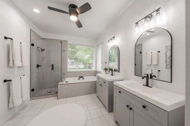 509 Aurora Drive, Euless, TX 76039