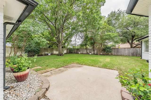 509 Aurora Drive, Euless, TX 76039