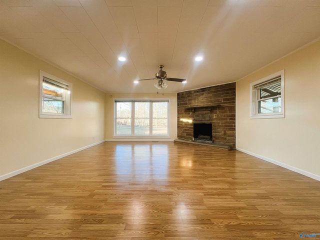 1685 Bruce Road, Boaz, AL 35957