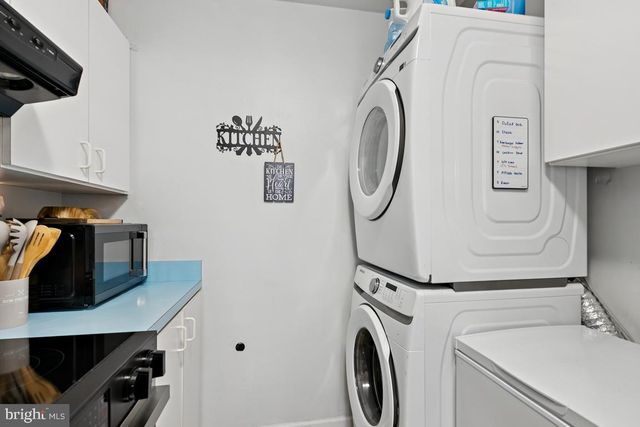 51 WILLOWWOOD CT, West Deptford, NJ 08066