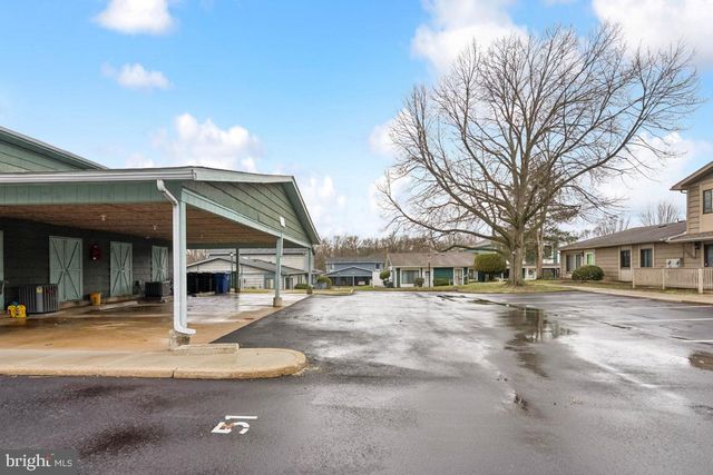 51 WILLOWWOOD CT, West Deptford, NJ 08066