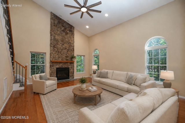 132 Adams Way, Jackson, NJ 08527