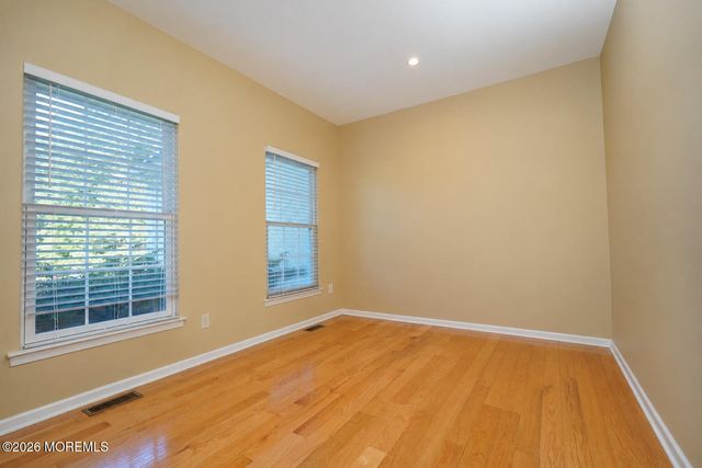 132 Adams Way, Jackson, NJ 08527