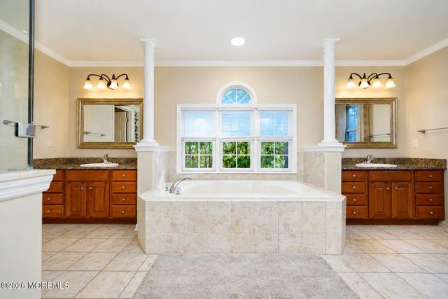 132 Adams Way, Jackson, NJ 08527