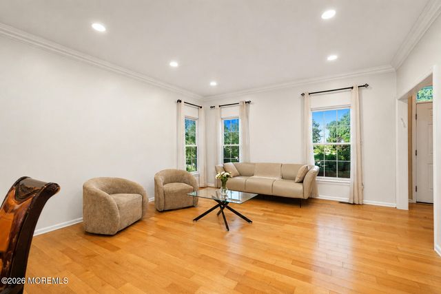 132 Adams Way, Jackson, NJ 08527