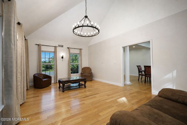132 Adams Way, Jackson, NJ 08527