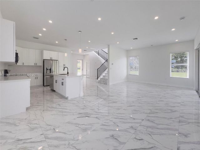 312 SE Via Sangro, Port St. Lucie, Port St Lucie, FL 34952