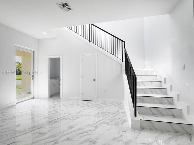 312 SE Via Sangro, Port St. Lucie, Port St Lucie, FL 34952