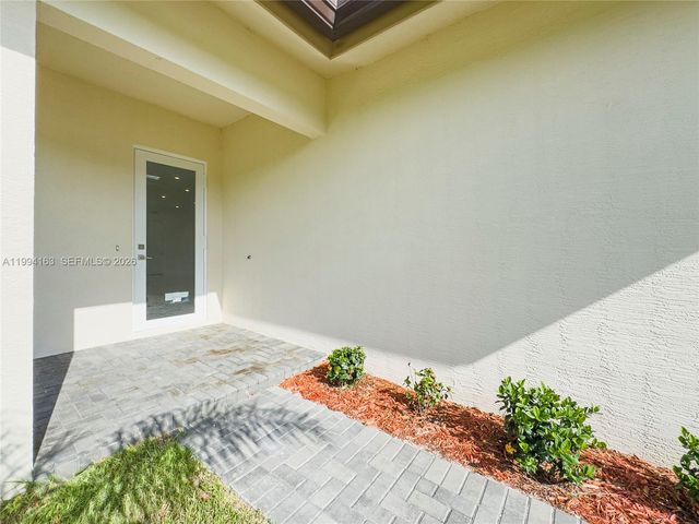 312 SE Via Sangro, Port St. Lucie, Port St Lucie, FL 34952