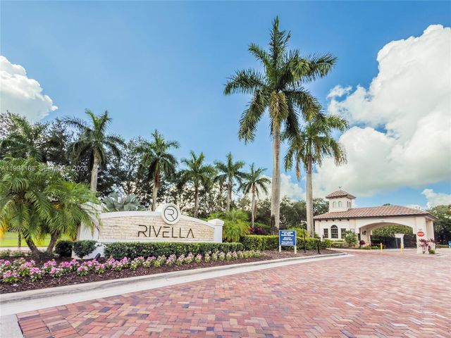 312 SE Via Sangro, Port St. Lucie, Port St Lucie, FL 34952