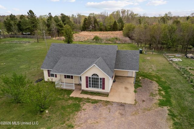 766 Bennett Circle, Byhalia, MS 38611