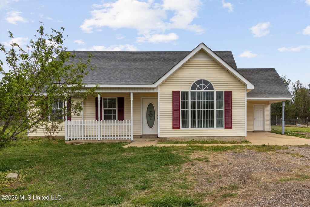 766 Bennett Circle, Byhalia, MS 38611