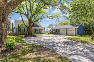 207-209 Clarendon Avenue, Southport, NC 28461