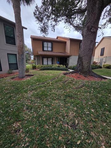 810 Sandtree Drive, Palm Beach Gardens, FL 33403