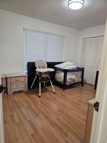 810 Sandtree Drive, Palm Beach Gardens, FL 33403