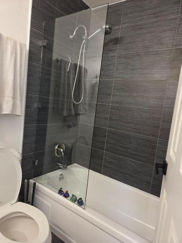 810 Sandtree Drive, Palm Beach Gardens, FL 33403