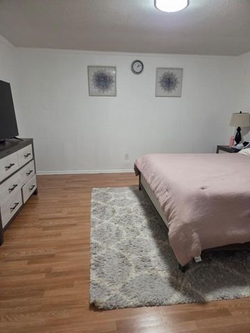 810 Sandtree Drive, Palm Beach Gardens, FL 33403