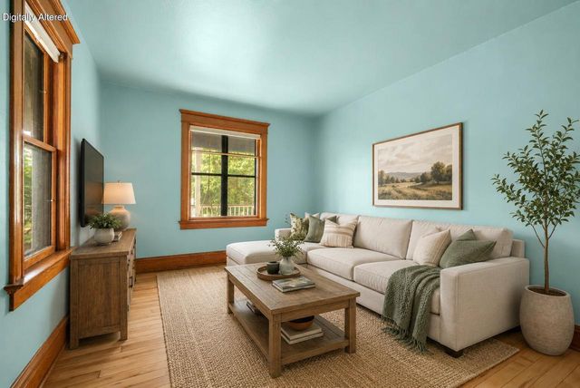 1040 Summer STREET, West Bend, WI 53090