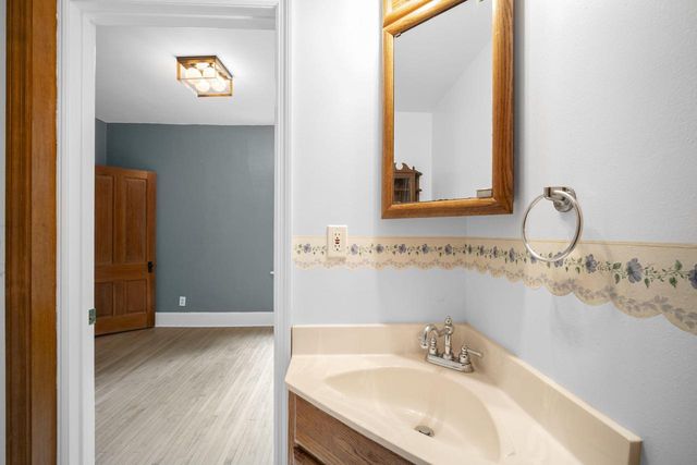 1040 Summer STREET, West Bend, WI 53090