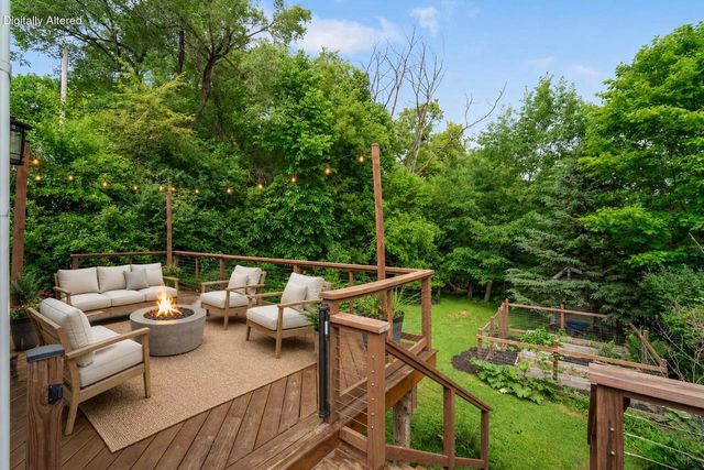 1040 Summer STREET, West Bend, WI 53090