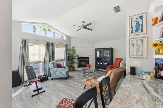 391 WOOD BRIDGE AVENUE, Tarpon Springs, FL 34689