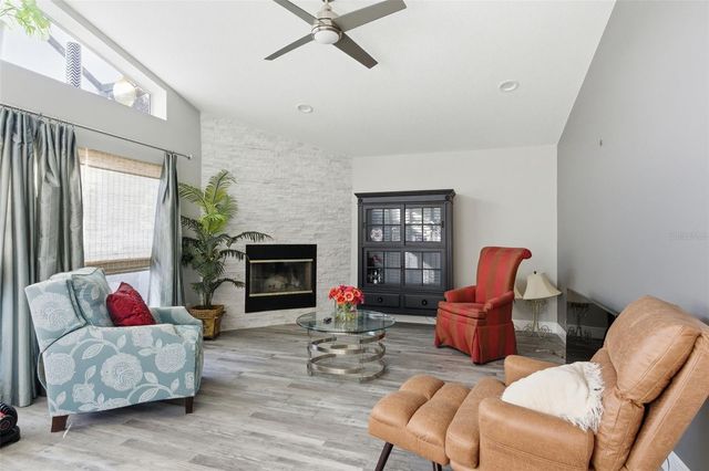 391 WOOD BRIDGE AVENUE, Tarpon Springs, FL 34689