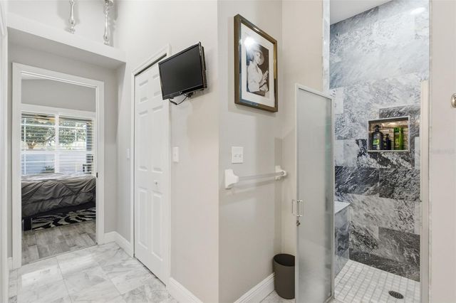 391 WOOD BRIDGE AVENUE, Tarpon Springs, FL 34689