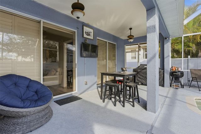 391 WOOD BRIDGE AVENUE, Tarpon Springs, FL 34689