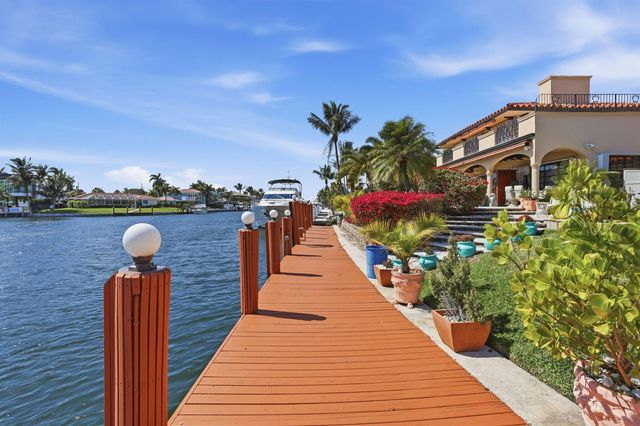 2850 NE 44th Street, Lighthouse Point, FL 33064