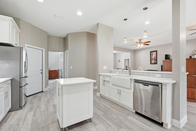 4730 Chanson Crossing Crossing, Crestview, FL 32539
