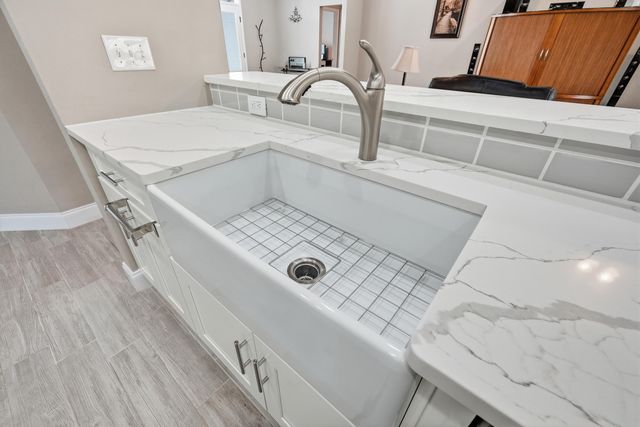 4730 Chanson Crossing Crossing, Crestview, FL 32539