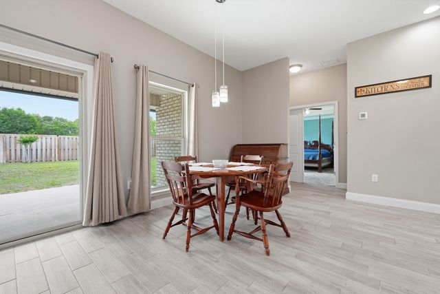 4730 Chanson Crossing Crossing, Crestview, FL 32539
