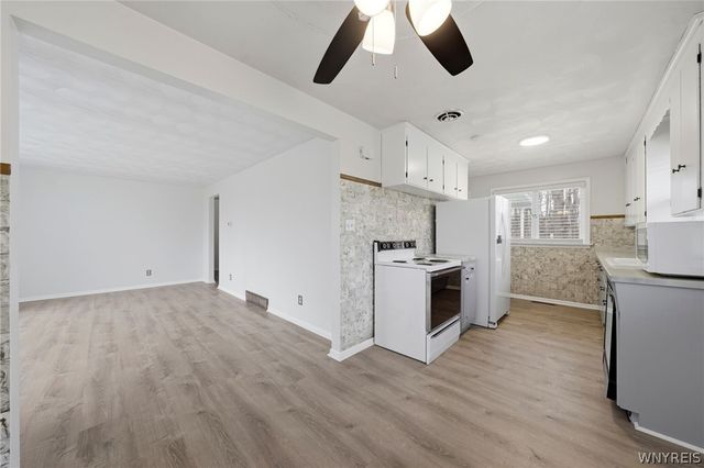 7383 Saint Joseph Road, Niagara, NY 14304