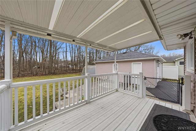 7383 Saint Joseph Road, Niagara, NY 14304